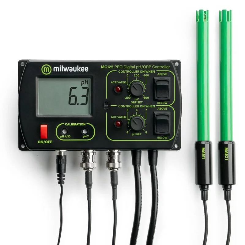 Milwaukee PRO 2-in-1 Digital pH / ORP Controller MC-125